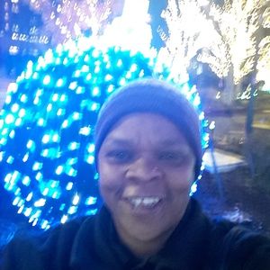 Meet your Posher, Robin